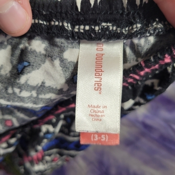 No Boundaries Womens Aztec Design Short Shorts Size Small (3-5) - Picture 5 of 6